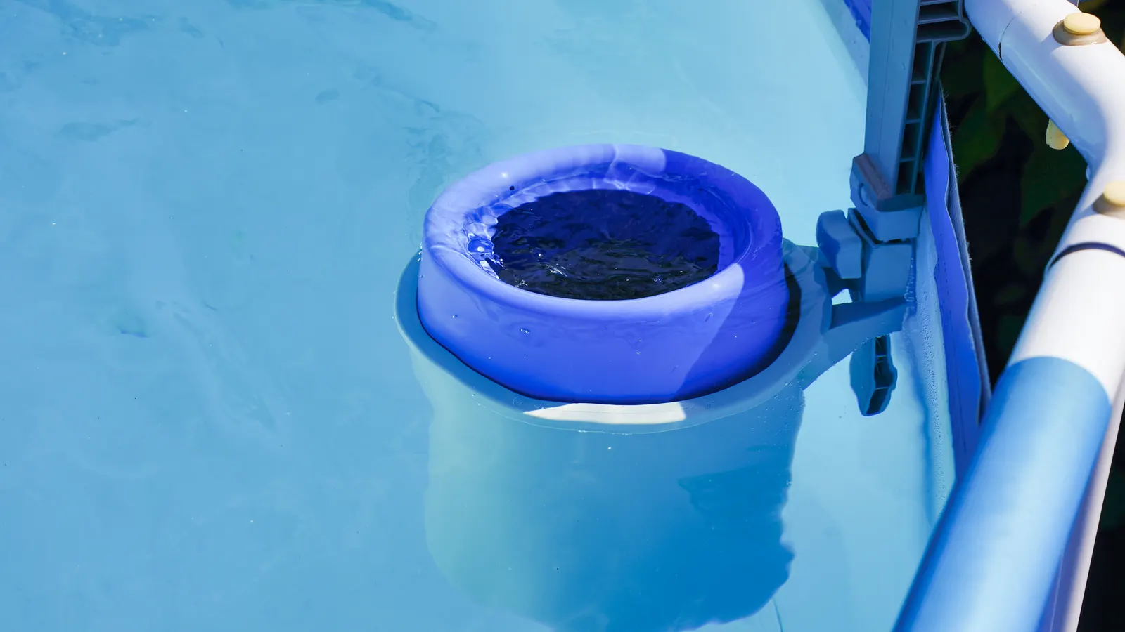 Piscine tubulaire ronde avec skimmer