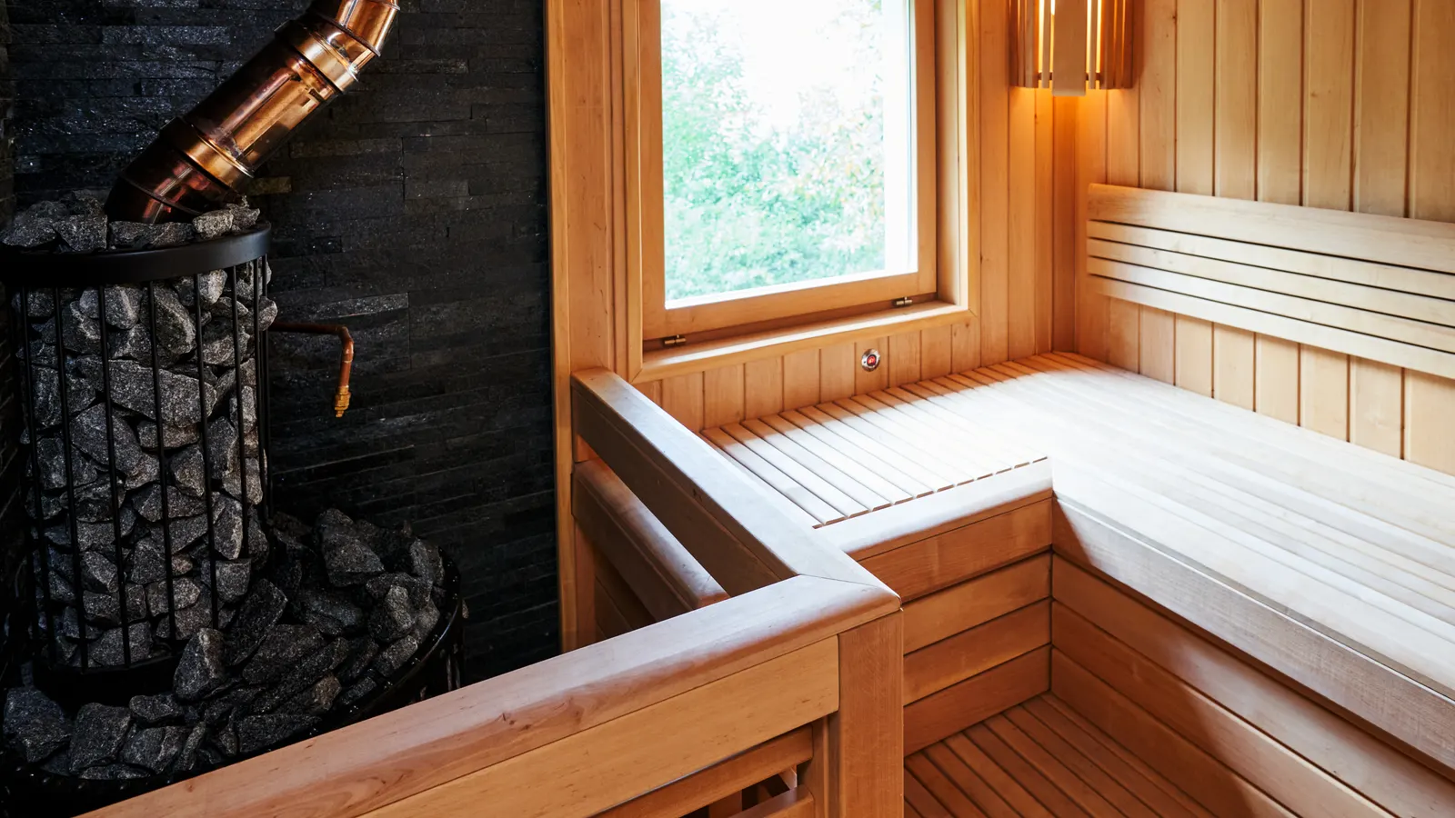 Comparaison entre poêle de sauna électrique et à bois