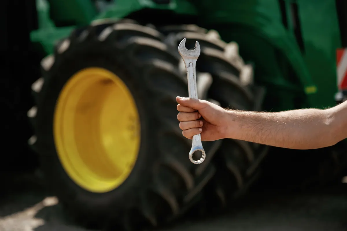 Vérification de la compatibilité d'un accessoire de tracteur tondeuse